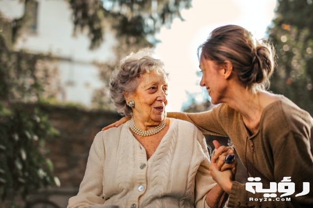 تفسير رؤية ست نساء في المنام