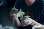 counting money debt 1155x770 1 scaled