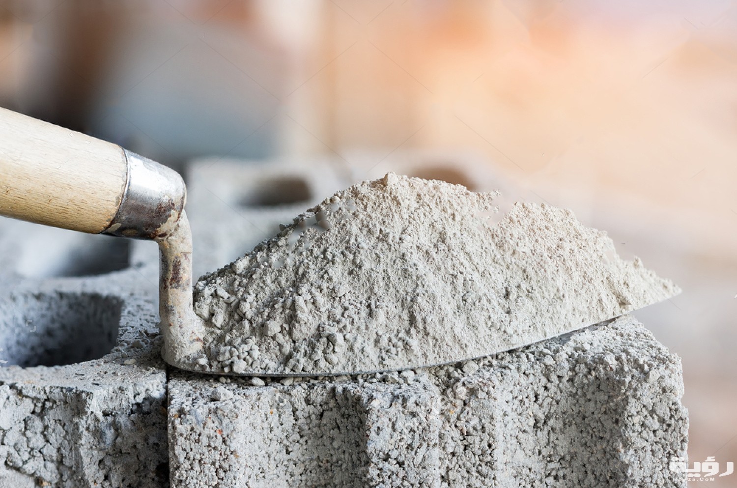 iz chego delayut cement