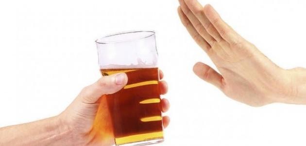 تفسير الامتناع عن شرب الخمر في المنام
