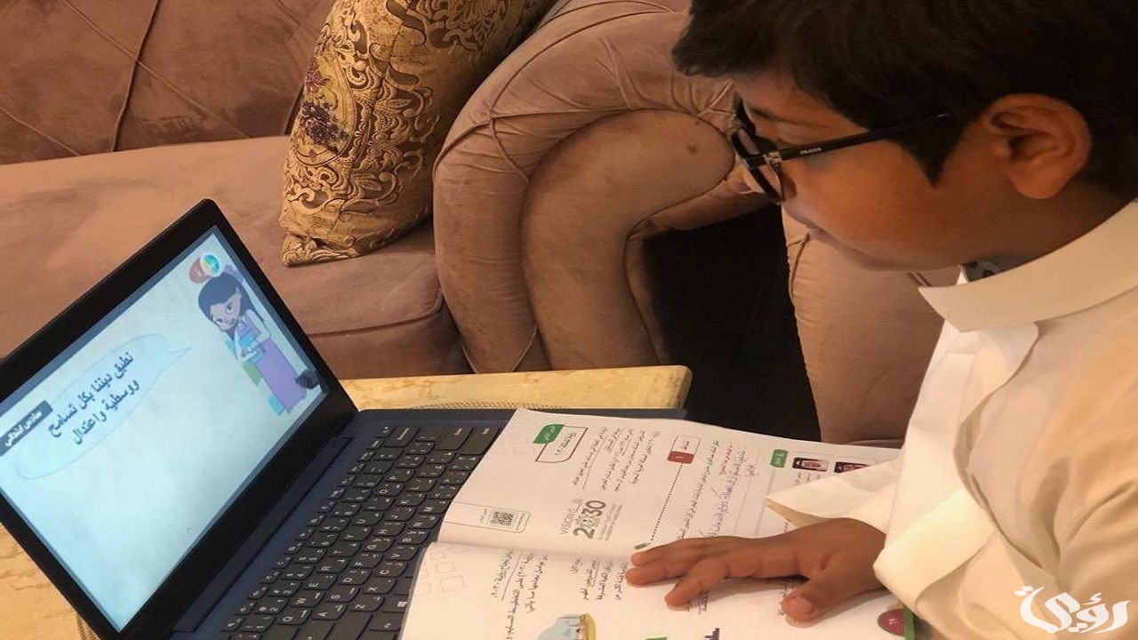 مدارس أهلية تستمر في حجز شهادات الطلاب لتعثر أولياء الأمور في سداد الرسوم