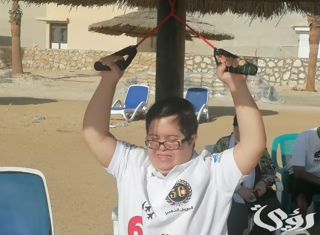 "القصيبي".. أول سباح سعودي من ذوي الهمم يستعدّ لعبور بحر المانش