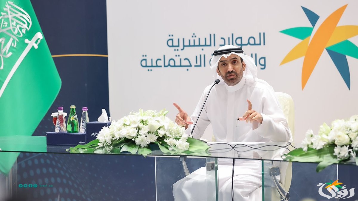 “براتب كامل” أول شركة سعودية تبدأ بتنفيذ قرار الحكومة بتقليص ساعات العمل إلى 4 أيام