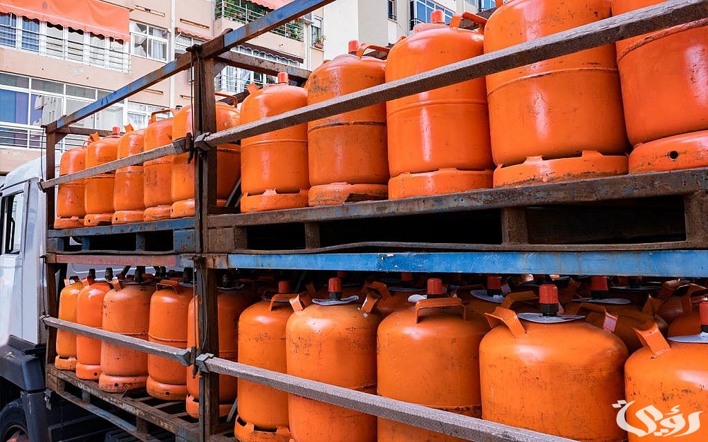 الحكومة السعودية تصدر قرار حظر بشأن بيع أسطوانات الغاز في هذه المواقع.. و3 تصنيفات للأنشطة