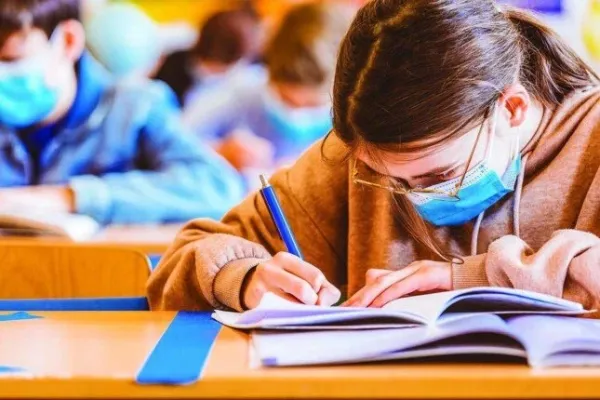 “ننشر” جدول امتحانات الصف الثالث الاعدادي الترم الاول محافظه الشرقيه 2025 كاملاً