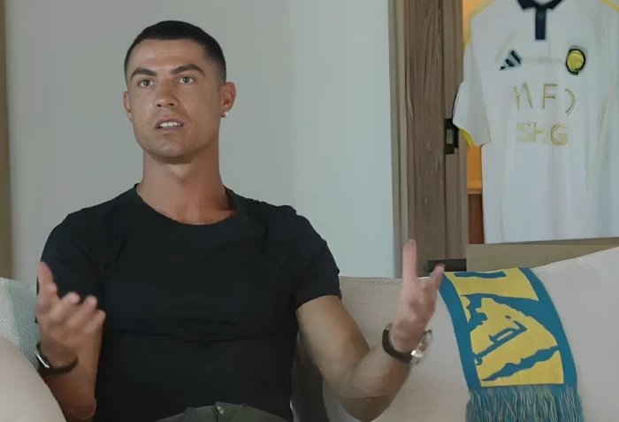 "ولي العهد: رمز النهضة السعودية وسبب فخرنا ببلدنا - اكتشفوا تأثيره الملهم!"