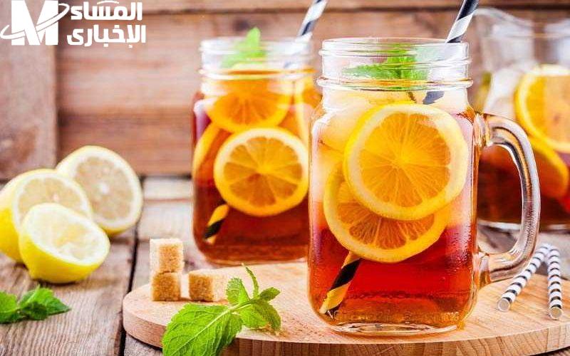 استمتع بصيف منعش: شاي مثلج بالعسل والنعناع لانتعاش فوري!