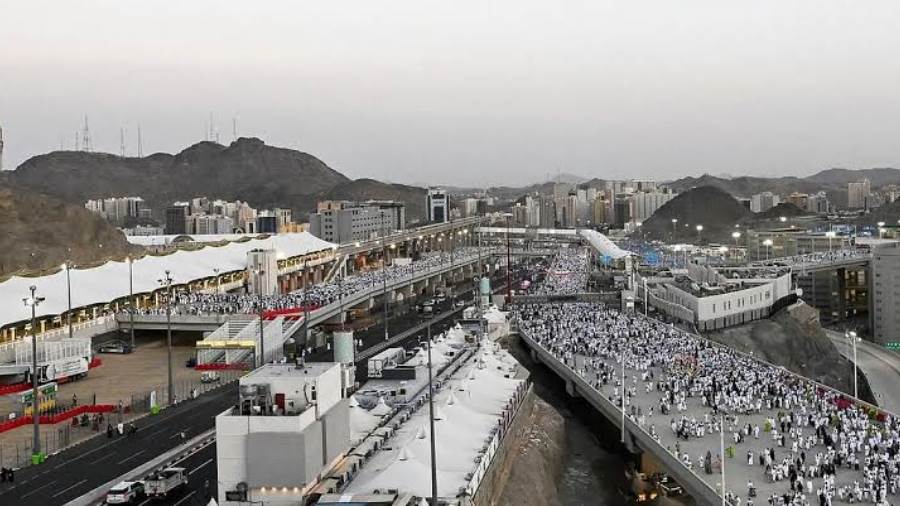 الداخلية السعودية تُعلن نجاح إتمام نقل الحجاج في 'رحلة المشاعر' ضمن موسم الحج