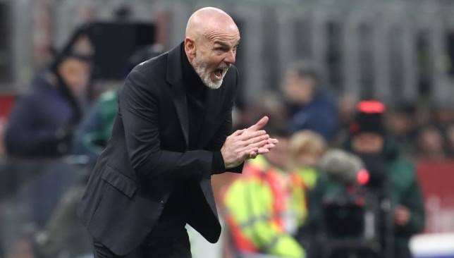 بيولي يفضل فيورنتينا على النصر: قرار مفاجئ رغم العروض المغرية!