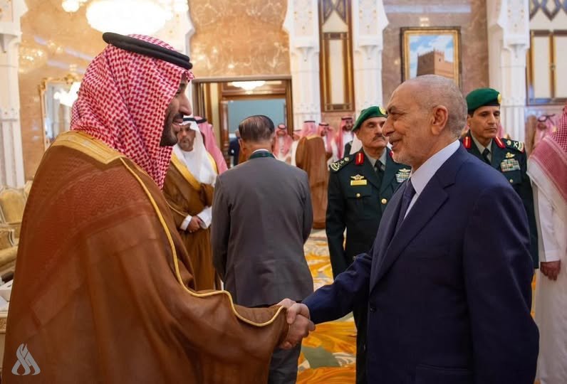 رئيس البرلمان وولي العهد السعودي يعززان العلاقات العراقية السعودية في لقاء تاريخي