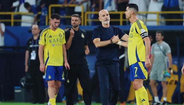 رونالدو يكشف عن رأيه بعد رحيل بيولي من النصر: تصريحات مثيرة تثير الجدل!
