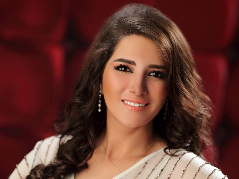 زين عوض تضيء سماء الكويت بأداء مميز: لحظات ساحرة من الحفل