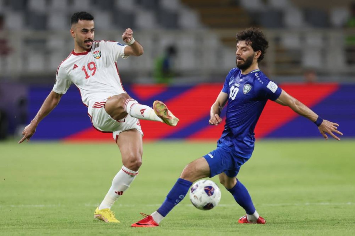ساعة العد التنازلي: استعدادات مكثفة قبل رحلة منتخب الأبيض إلى بيشكيك