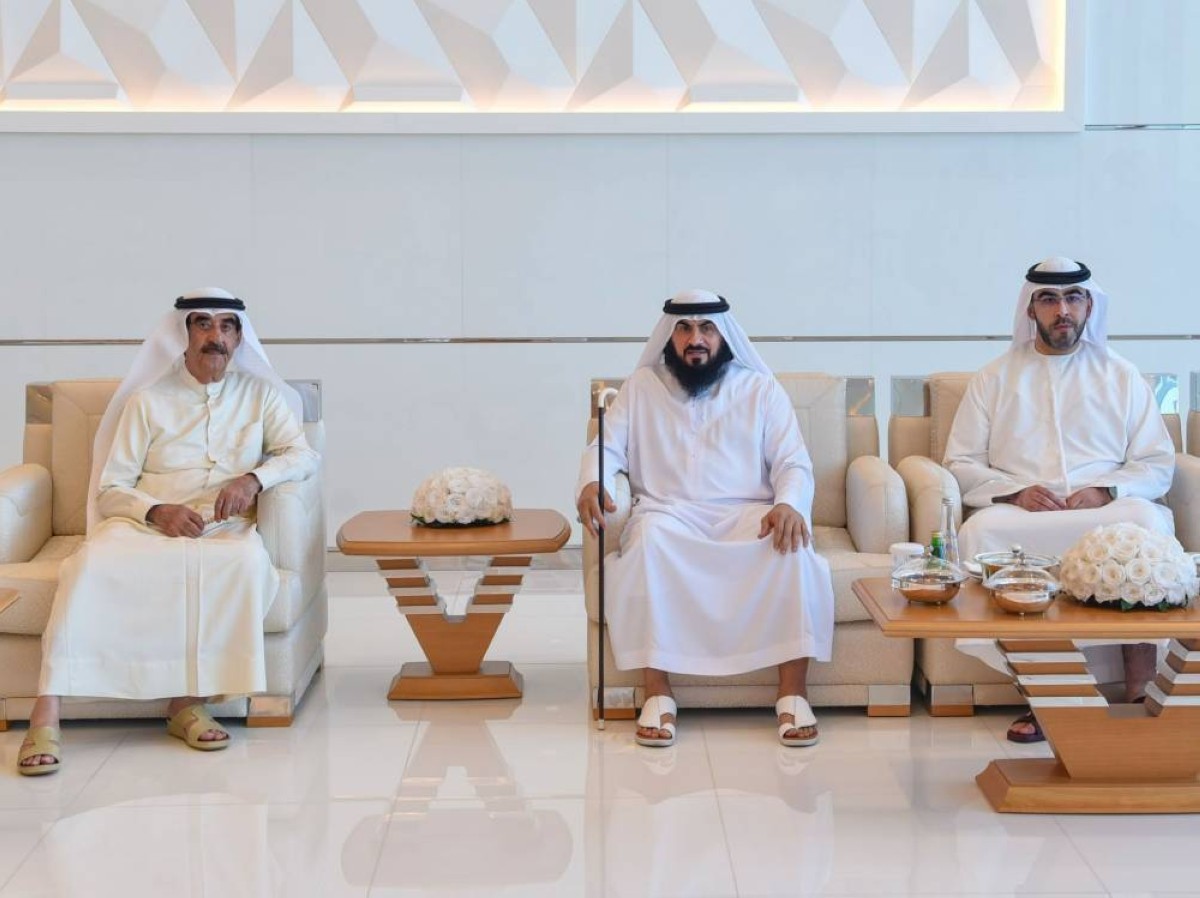 سعود بن راشد المعلا يحتفل بعقد قران ولي عهد أم القيوين في حفل مميز