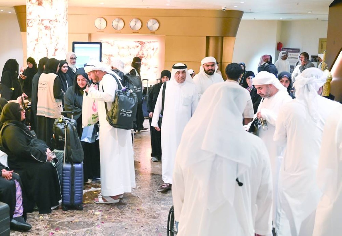 عودة حجاج الإمارات إلى الوطن: لحظات مؤثرة وتفاصيل الرحلة بعد أداء المناسك