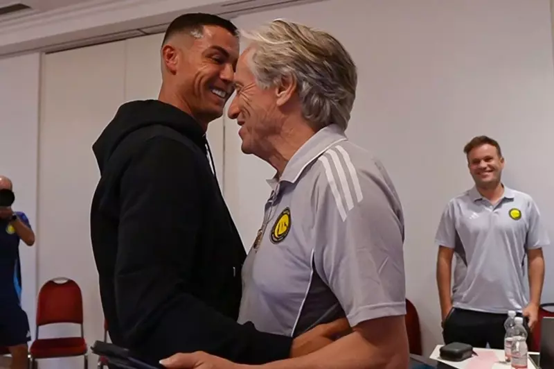 النصر يعلن رسميًا عن انضمام كريستيانو رونالدو إلى معسكر الفريق في النمسا