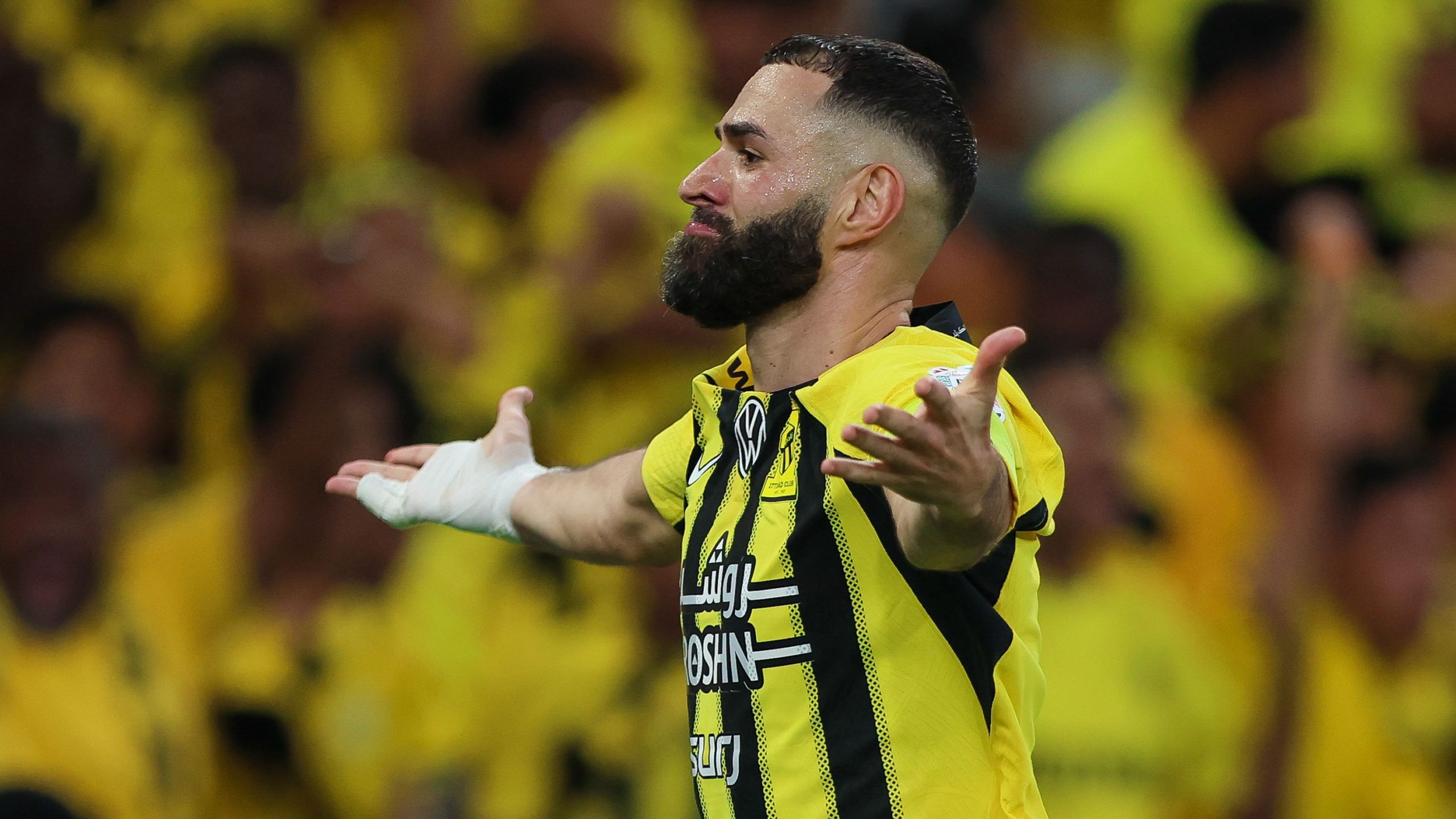 نداء عاجل لكريم بنزيما: الاتحاد في خطر كبير إذا لم تتدخل الآن