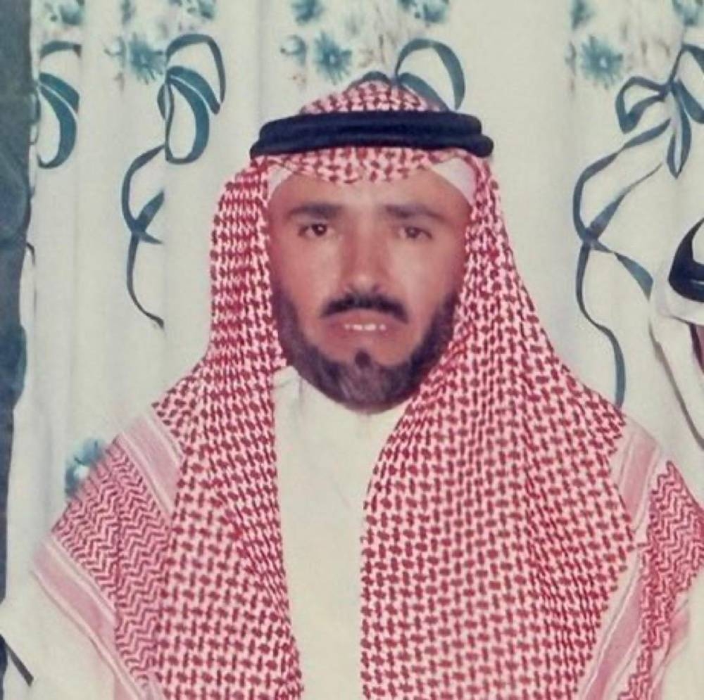وفاة درويش غرم الله: رحيل شخصية بارزة في الساحة السعودية