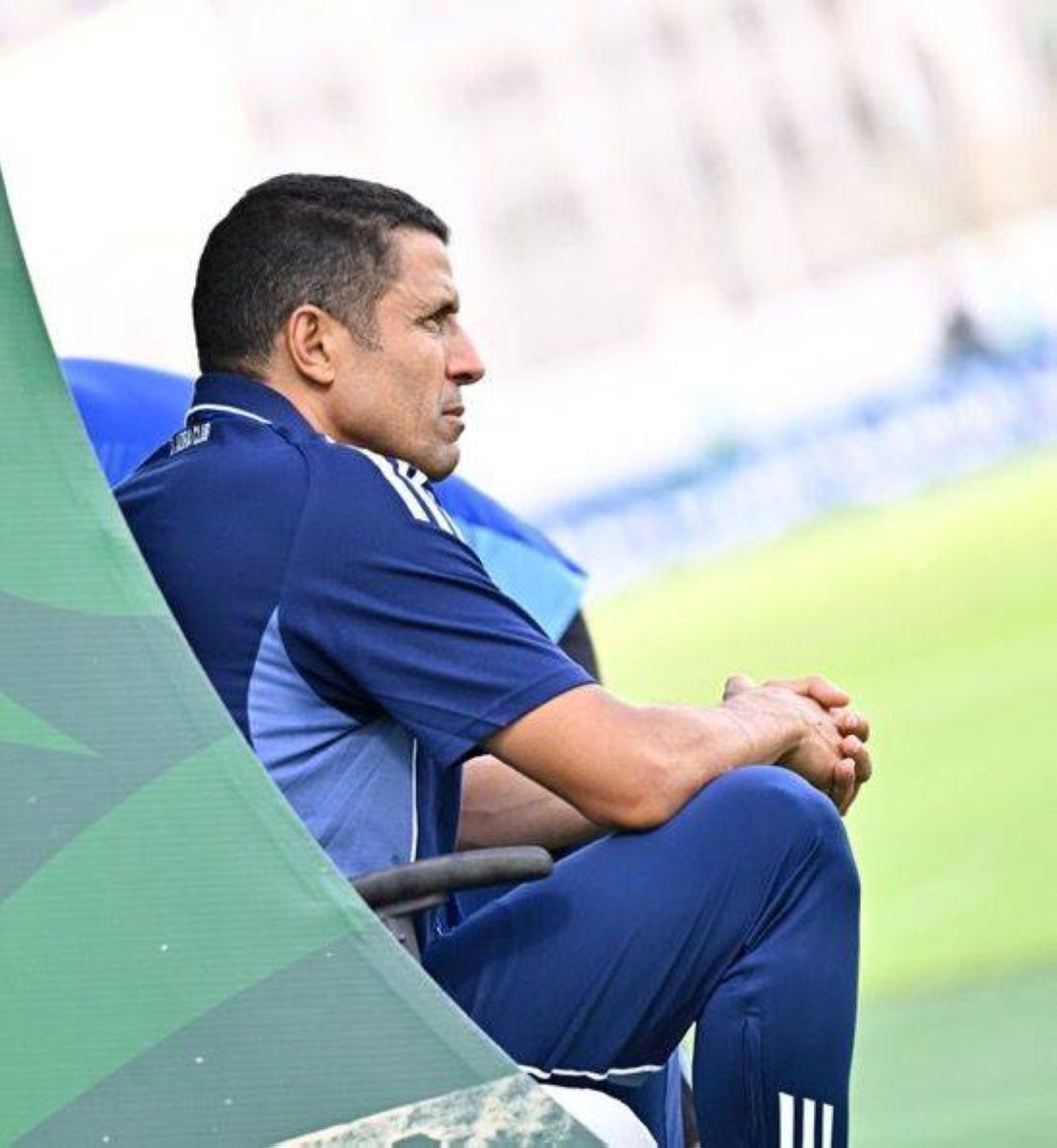 الجزيرة الإماراتي يقرر إقالة مدربه عموته بعد الجولة الأولى من الدوري السعودي