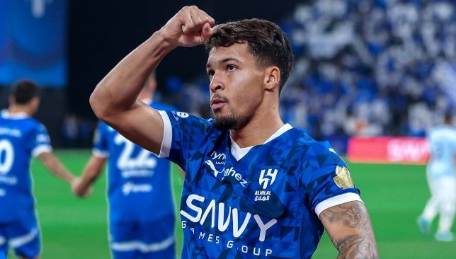 الهلال يعلن تفاصيل جديدة حول إصابة ماركوس ليوناردو وتأثيرها على الفريق