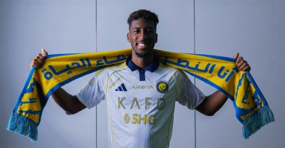 كومان ينضم لتدريبات النصر تحضيرًا لمواجهة حاسمة أمام الاتحاد