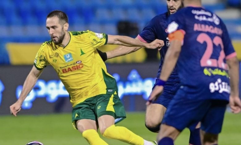 الخليج يتألق بثلاثية أمام الفيحاء ويتصدر الدوري السعودي بشكل مثير 1 الخليج يتألق بثلاثية أمام الفيحاء ويتصدر الدوري السعودي بشكل مثير