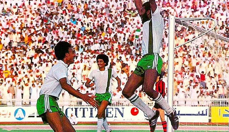رحيل خوجلي، الهداف التاريخي للدوري السعودي، يشعل الحزن في الوسط الرياضي