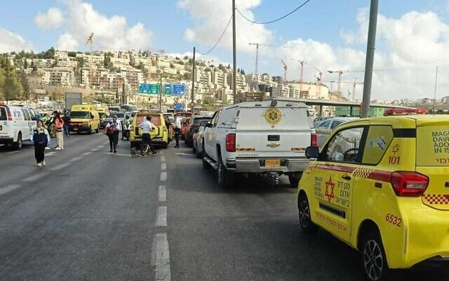 مجزرة في القدس: 4 قتلى في إطلاق نار مفاجئ يثير الذعر