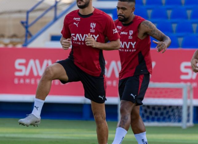 مدرب الهلال يواجه تحديات مزدوجة قبل المواجهة المرتقبة ضد الأهلي 1 مدرب الهلال يواجه تحديات مزدوجة قبل المواجهة المرتقبة ضد الأهلي