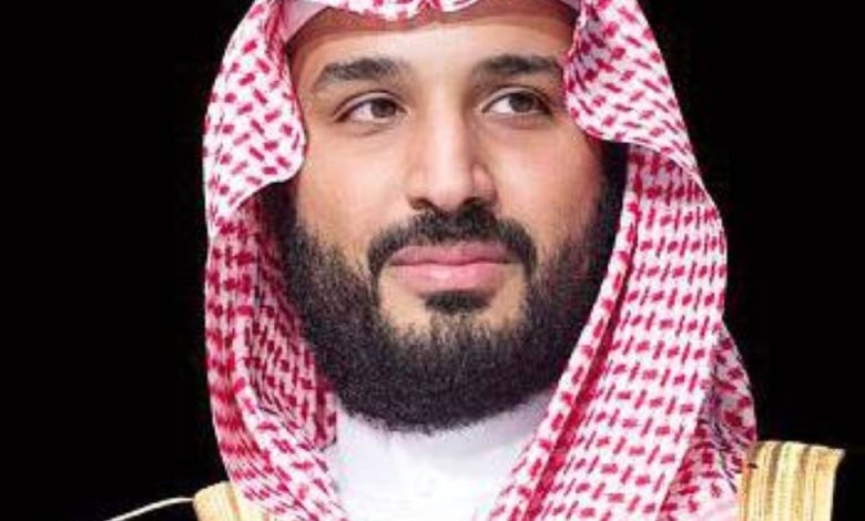 ولي العهد السعودي يتوجه إلى قطر لقيادة وفد المملكة في القمة العربية الإسلامية الطارئة