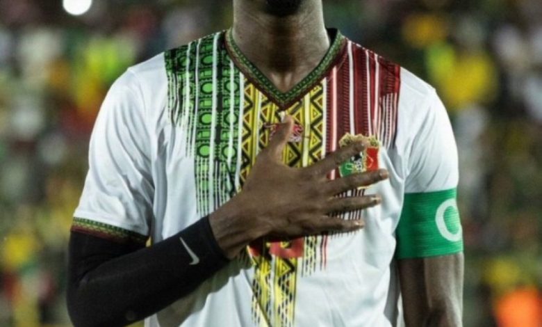 إصابة جديدة تضرب نجم توتنهام بيسوما: الكاحل يعيق عودته للملاعب! 1 إصابة جديدة تضرب نجم توتنهام بيسوما: الكاحل يعيق عودته للملاعب!