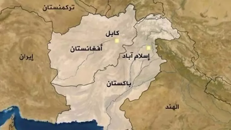 اشتباكات عنيفة على الحدود بين باكستان وأفغانستان: فيديو يكشف تصاعد التوترات