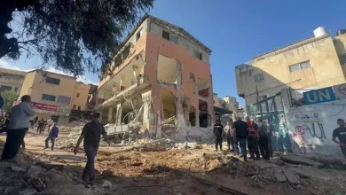 الاحتلال يضيء سماء مخيم نور شمس بقنابل إضاءة: تصعيد جديد في التوترات