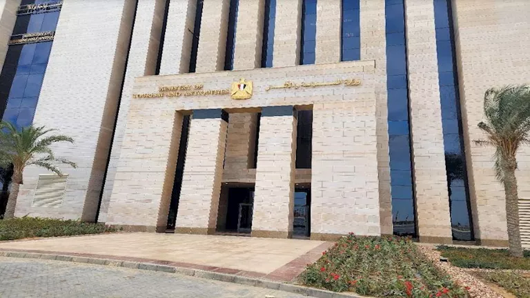السياحة توضح موقفها: لا صحة لتقديم بلاغ ضد صحفي.. إليكم التفاصيل الكاملة 1 السياحة توضح موقفها: لا صحة لتقديم بلاغ ضد صحفي.. إليكم التفاصيل الكاملة