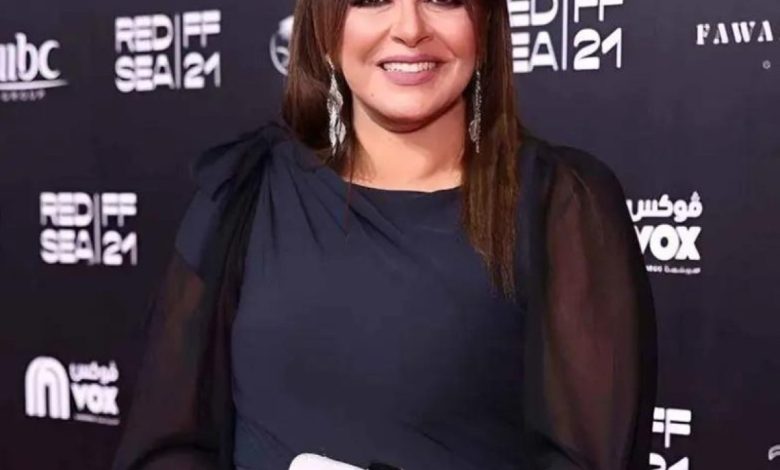 الفنانة هالة صدقي تنجو من حادث مروع وسائقها في المستشفى: تفاصيل حصرية عن الحادثة 1 الفنانة هالة صدقي تنجو من حادث مروع وسائقها في المستشفى: تفاصيل حصرية عن الحادثة