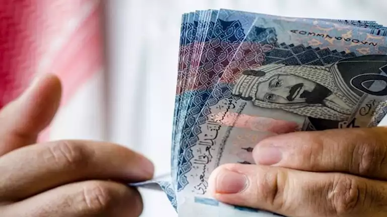 تراجع سعر الريال السعودي أمام الجنيه في 4 بنوك: تفاصيل 19 أكتوبر 2025 1 تراجع سعر الريال السعودي أمام الجنيه في 4 بنوك: تفاصيل 19 أكتوبر 2025