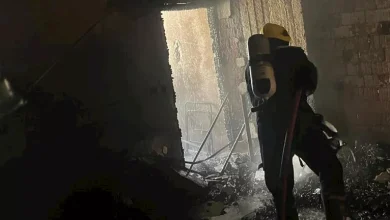 حريق مروع في شقة بالسلام: جثة متفحمة وإصابتان خطيرتان