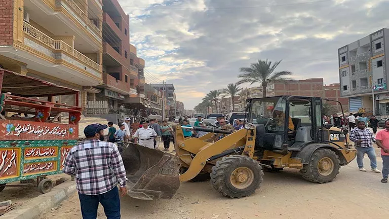 حملة موسعة لتعزيز الإشغالات في مركز فايد بالإسماعيلية: تفاصيل وصور حصرية 1 حملة موسعة لتعزيز الإشغالات في مركز فايد بالإسماعيلية: تفاصيل وصور حصرية