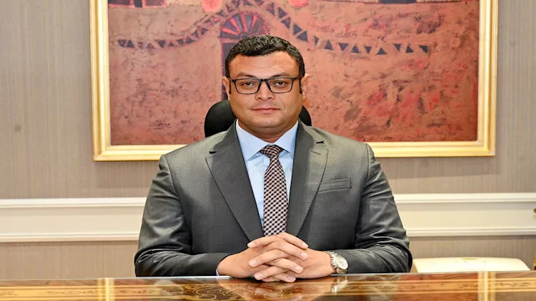 وزير الإسكان يكشف عن دراسة جديدة لتوفير المرحلة الثالثة للعاملين المنتقلين إلى العاصمة 1 وزير الإسكان يكشف عن دراسة جديدة لتوفير المرحلة الثالثة للعاملين المنتقلين إلى العاصمة