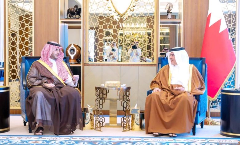 <p><strong>ولي عهد البحرين يستقبل تركي بن محمد بن فهد في زيارة رسمية: تفاصيل حصرية عن اللقاء</strong></p> 1 ولي عهد البحرين يستقبل تركي بن محمد بن فهد في زيارة رسمية: تفاصيل حصرية عن اللقاء