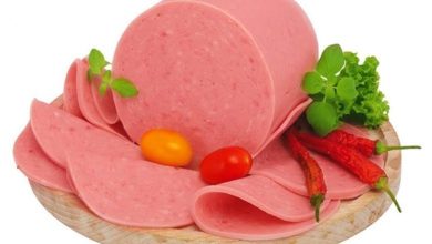 <p><strong>اكتشفوا سر تحضير اللانشون المنزلي الاقتصادي: خطوات سهلة لطعم لذيذ مثل المحلات!</strong></p> 2 اكتشفوا سر تحضير اللانشون المنزلي الاقتصادي: خطوات سهلة لطعم لذيذ مثل المحلات!