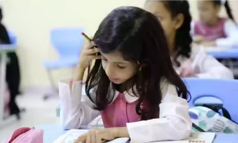 هيئة التدريس تكشف تفاصيل النظام الجديد للفصول الثلاثة في التقويم الدراسي